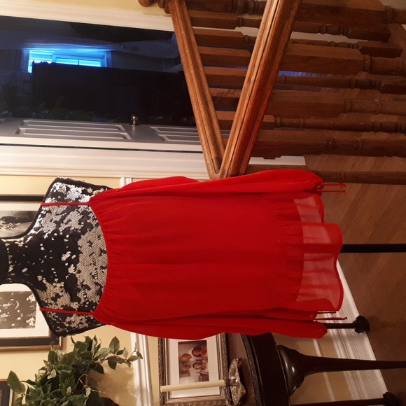 Red Off-Shoulder Top - Picture 2 of 5